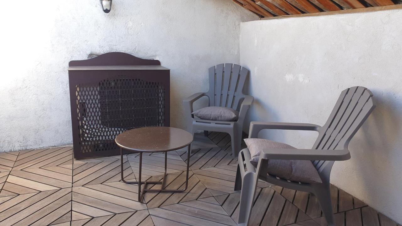 L'Angelus, Gite De Charme Au Coeur Du Vieux Village De Sablet Zewnętrze zdjęcie